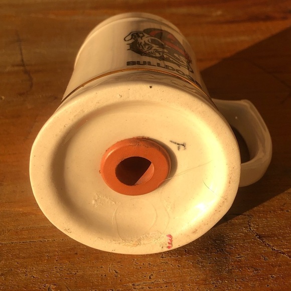 Vintage Georgia Bulldogs Ceramic Salt Shaker with Handle - Picture 5 of 5